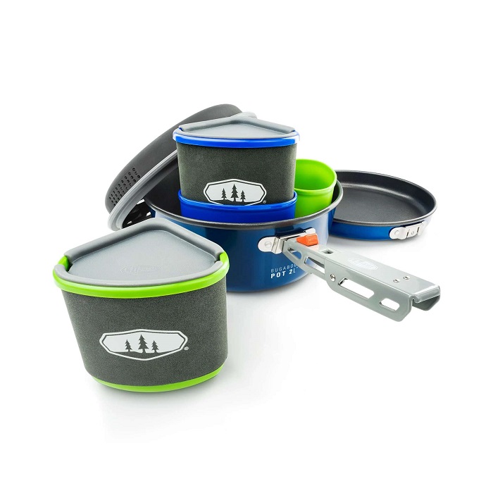 Pans & tableware