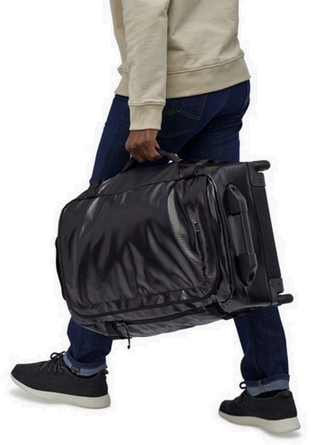Patagonia Black Hole Wheeled Duffel 40L Black uw specialist in
