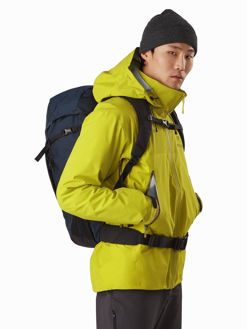 arcteryx beta ar m