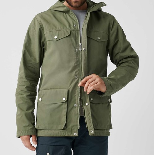 Fjallraven Greenland Jacket M Black XL uw specialist in outdoor wintersport hockey en meer