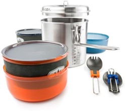 Pans & tableware